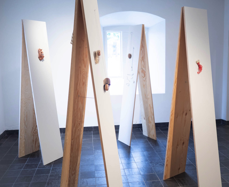 Ugly Beautiful · Beautiful Ugly – Extranalities