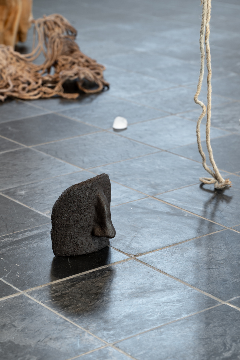 Nødvendige koblinger:  Material•Basert•Kunst – Sem Svoni, Rasmus Arvidsson, Tilda Zsemberovszky